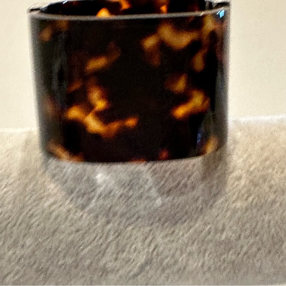 Rustic Cuff Bracelet wide clamper bangle Faux Tortoise, silver tone - Picture 8 of 13